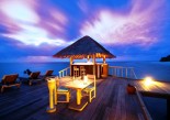 Soneva Fushi -- Champagne bar